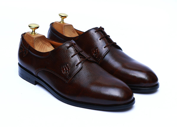 Mild Leather Lace-Up Shoes in Maroon Color