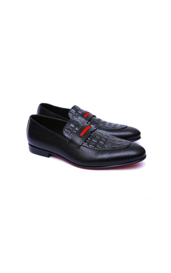 Croc Leather Shoes With Red Patti In Black