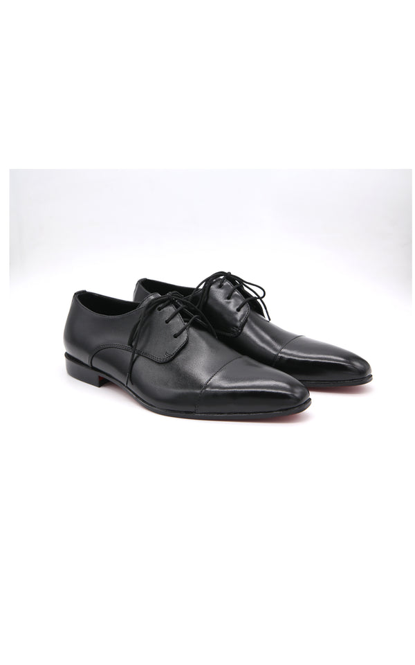 Simple Plain Lace-up Leather Shoes in Black