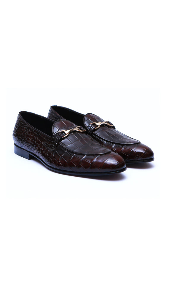 Penny Loafer Leather Shoes With Buckle In Maroon