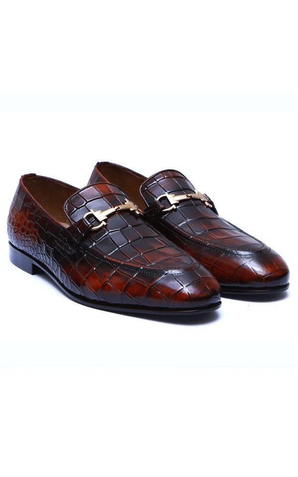 Croc Leather Buckle Shoes In Maroon Color