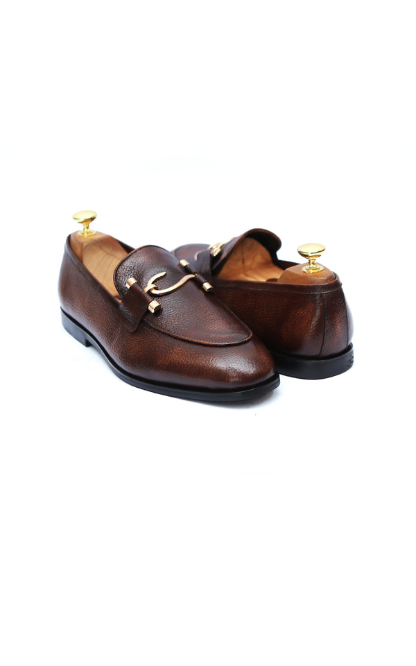 S Buckle Mild Leather Shoes In Two Tone