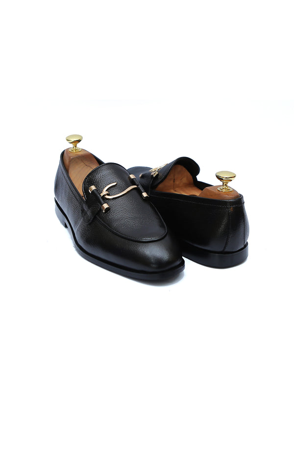 S Buckle Mild Leather Shoes In Black