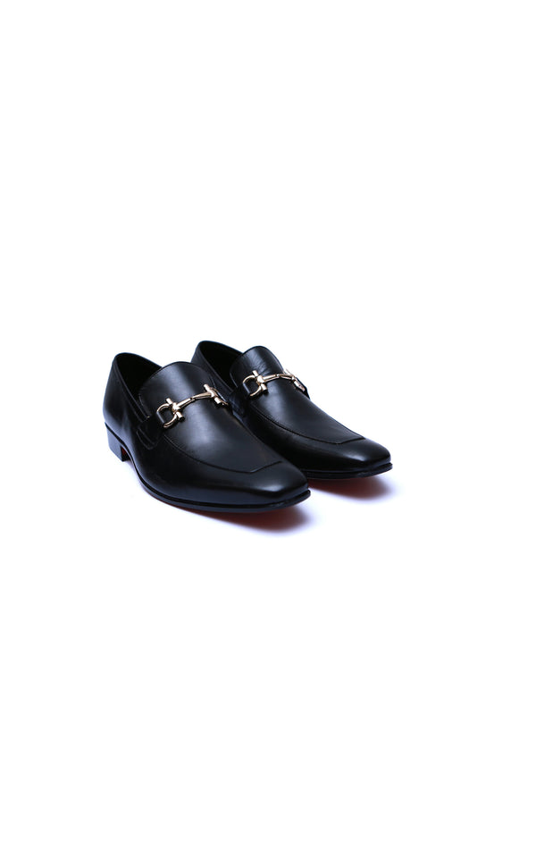 Plain Leather Formal Shoes With Large Buckle in Black