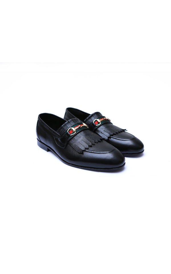 Loafer Shoes in Black With Buckle