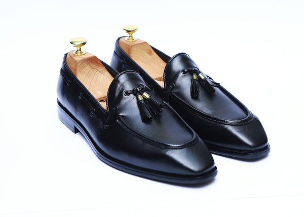 Tassel Plain Leather Shoes Rubber Sole In Black