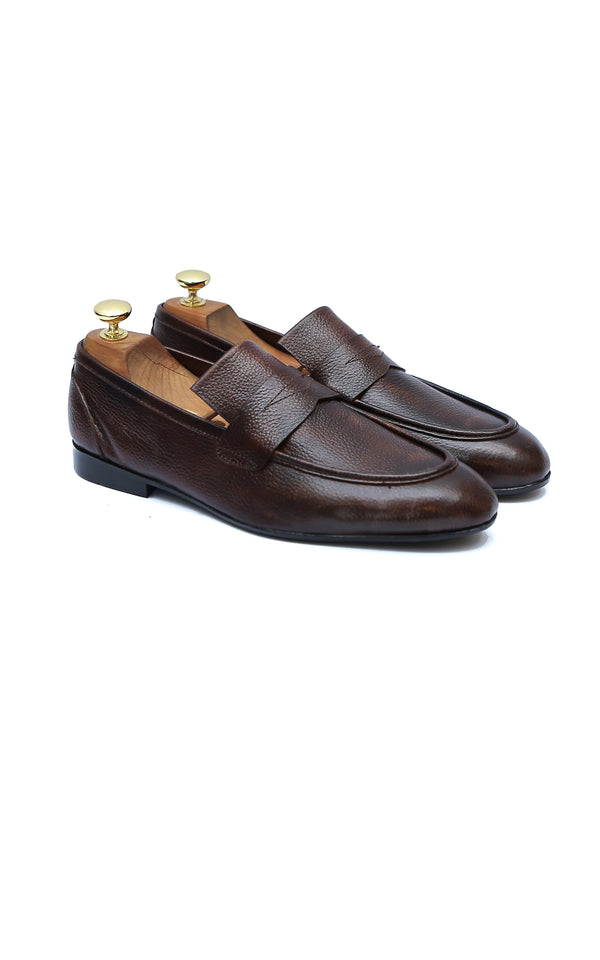 Simple Patti Mild Leather Shoes In Two Tone